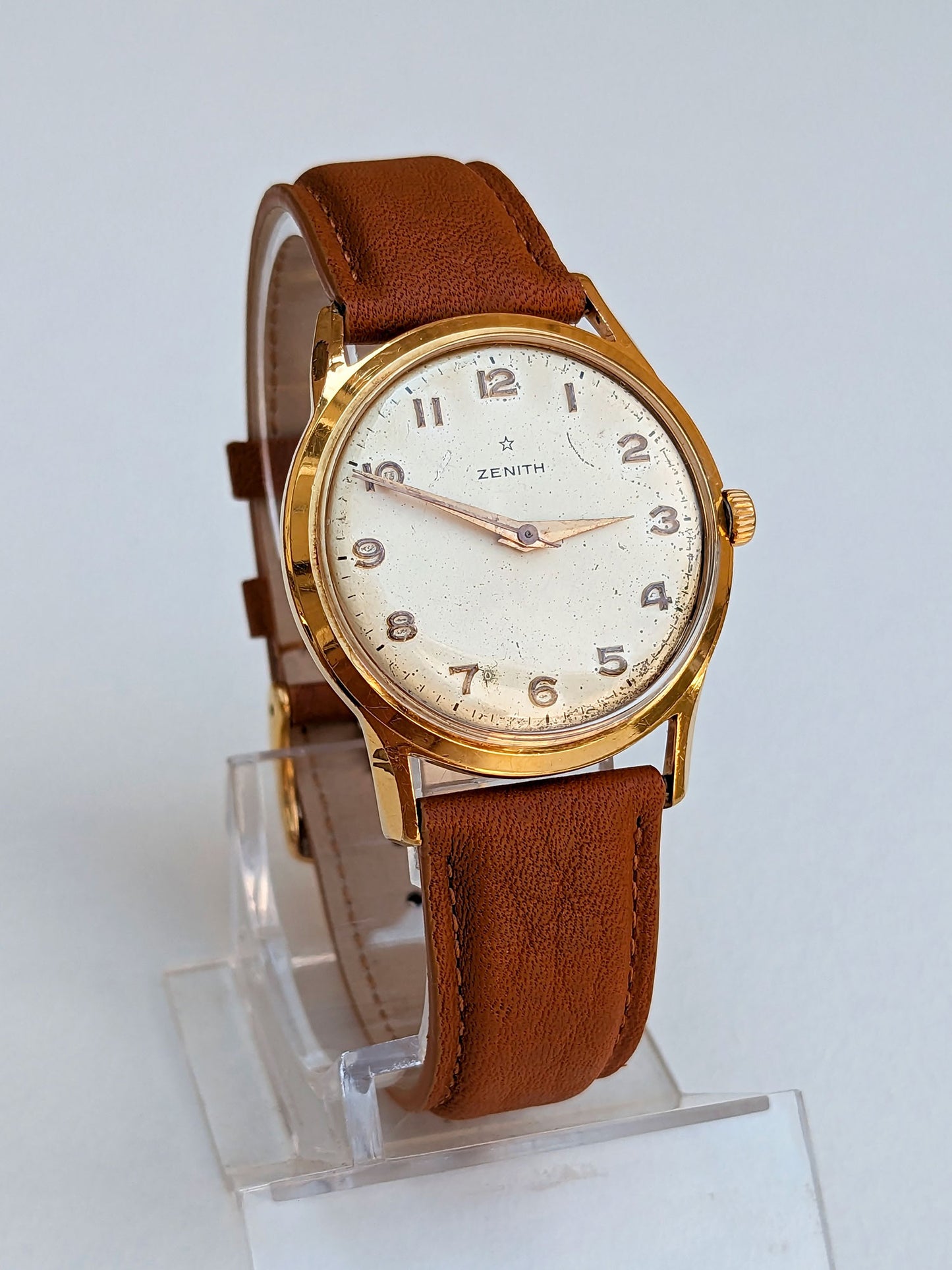 Zenith plaqué or légèrement patinée (circa 1950)