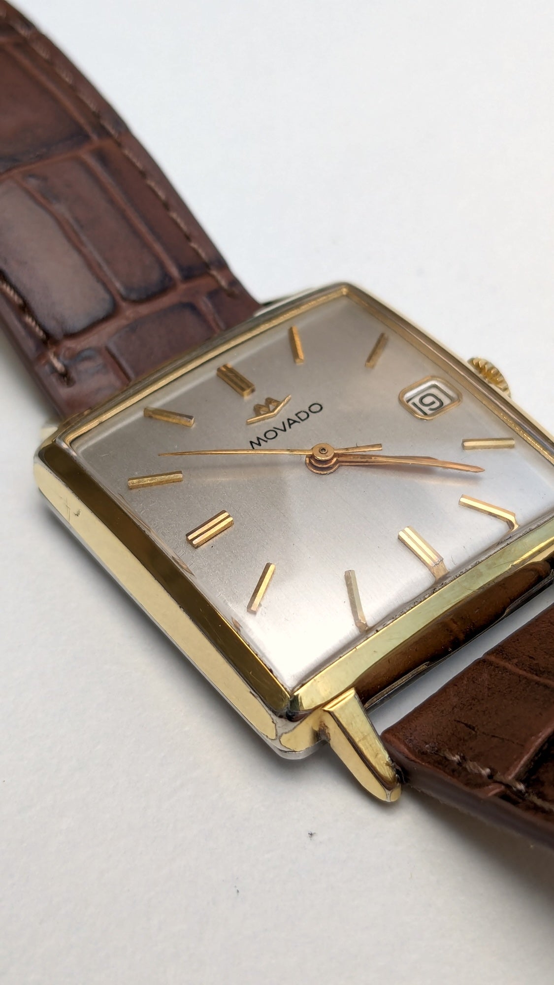 Movado carrée (circa 1960)