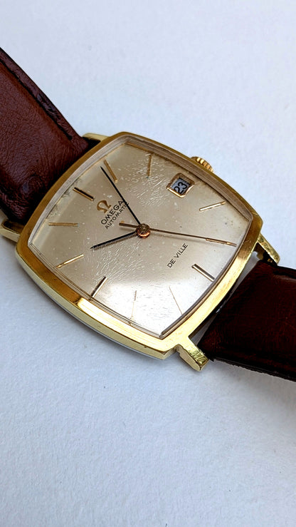 Omega De Ville Automatic — vue 3