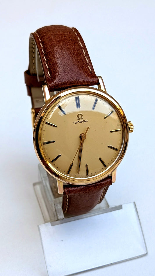 Omega classique plaquée or (circa 1960)