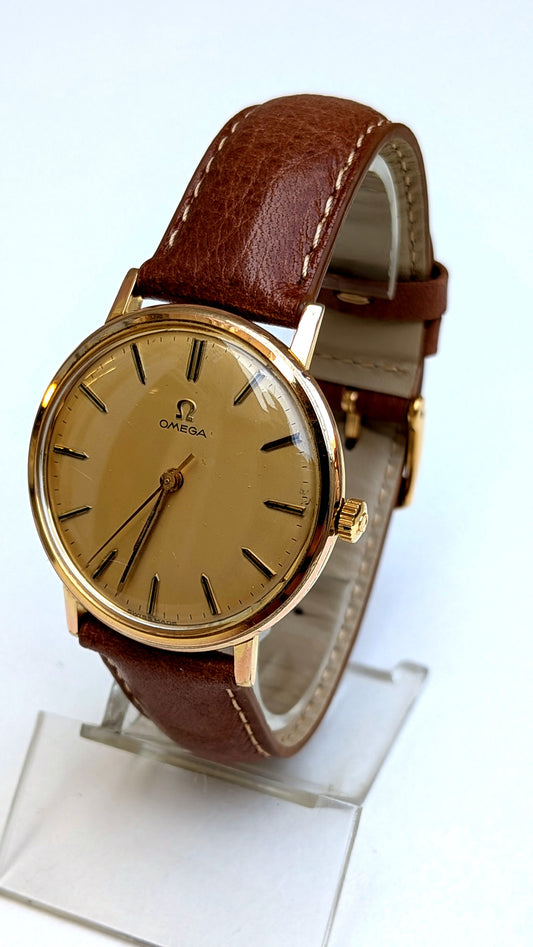 Omega classique plaquée or (circa 1960)