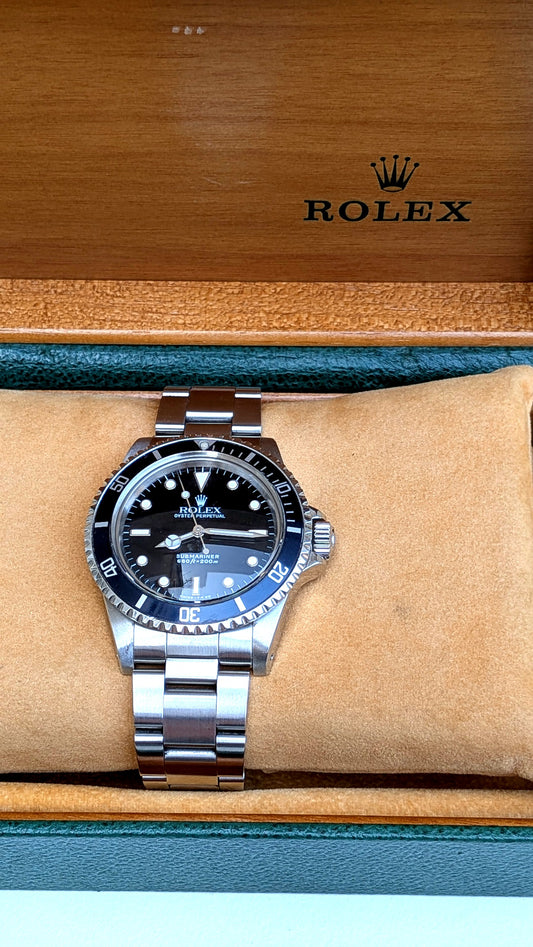 Rolex Submariner 5513 (1990 - box and paper)